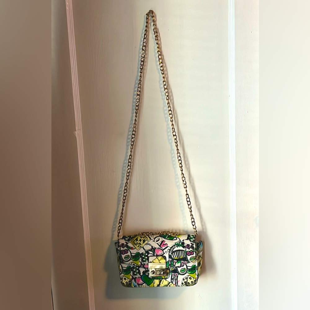 Crossbody bag